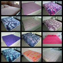 Load image into Gallery viewer, FITTED SHEETS - MINKY - Luxe, Prints, Dimple and Embossed- Crib to King Size