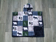 Load image into Gallery viewer, PONCHO - RECTANGULAR STYLE - MINKY  - Choose Your Fabrics
