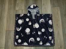 Load image into Gallery viewer, PONCHO - RECTANGULAR STYLE - MINKY  - Choose Your Fabrics