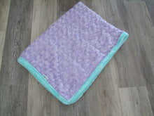 Load image into Gallery viewer, WEIGHTED BLANKET - Luxe Minky-  Choose Your Weight, Size and Fabric