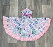 Load image into Gallery viewer, PONCHO - CIRCULAR STYLE - MINKY - Choose Your Fabrics