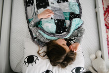 Load image into Gallery viewer, WEIGHTED BLANKET - Luxe Minky-  Choose Your Weight, Size and Fabric
